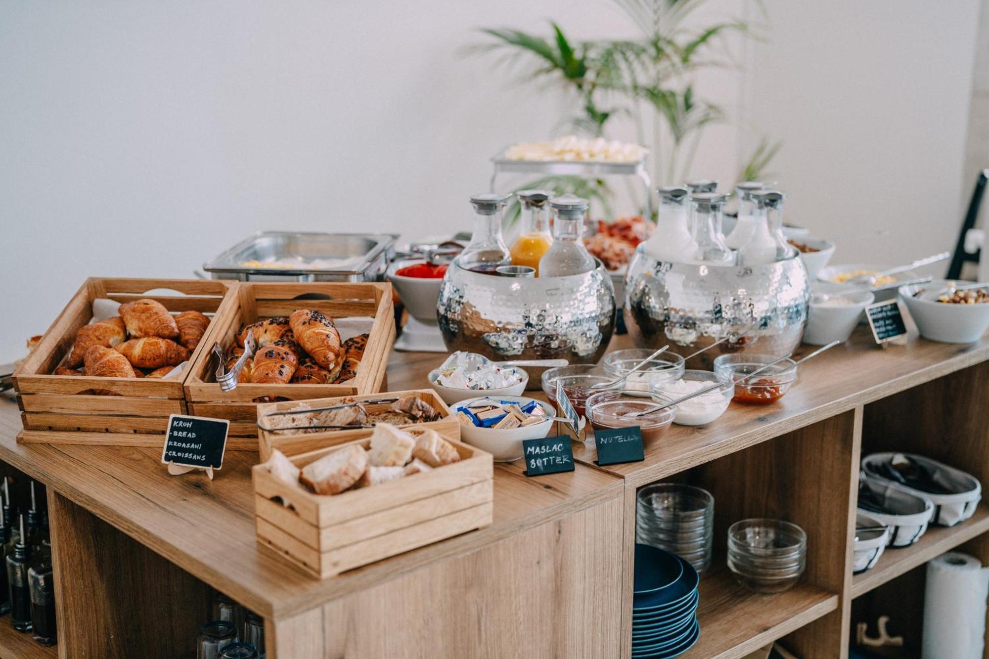 Kul In Ablana Hotel Ябланац Екстериор снимка